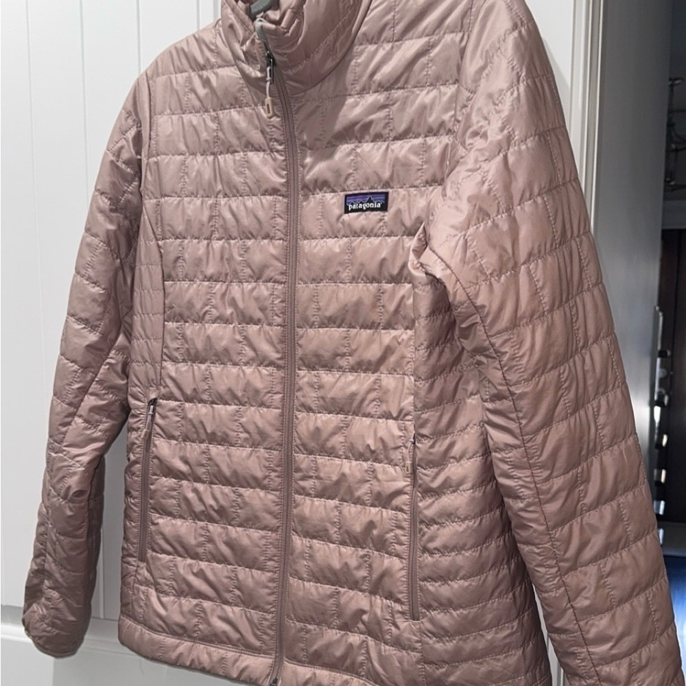 Patagonia Women's Nano Puffer Jacket - Picture 2 of 8